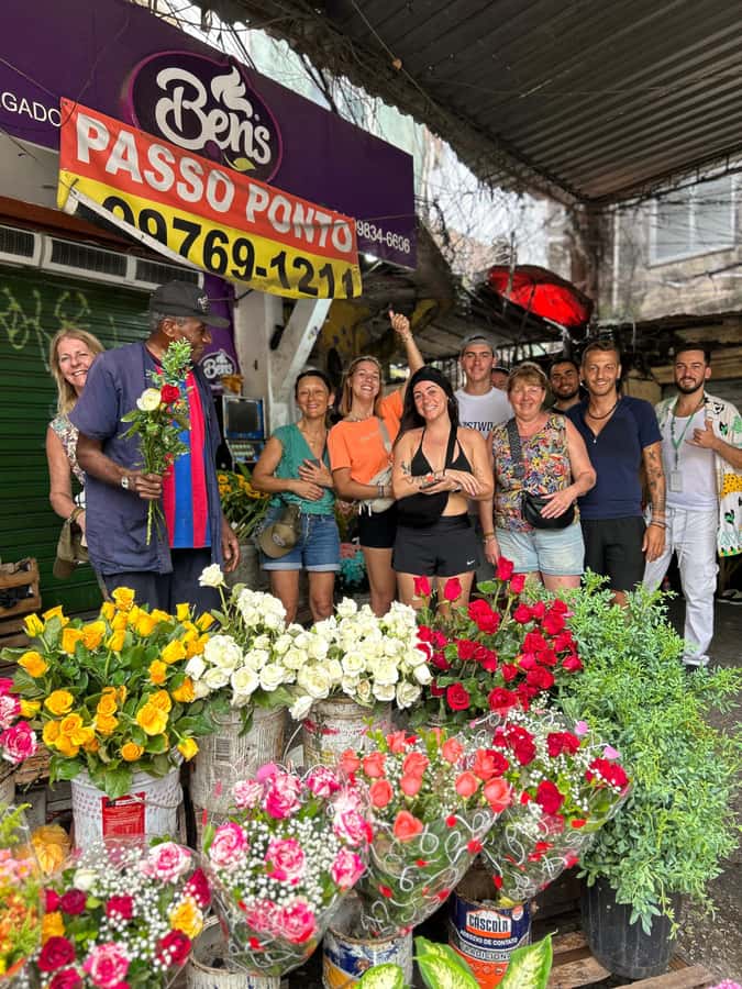 A Walk in the Rocinha Favela: Women Leading the Way - The final lanes and arts market