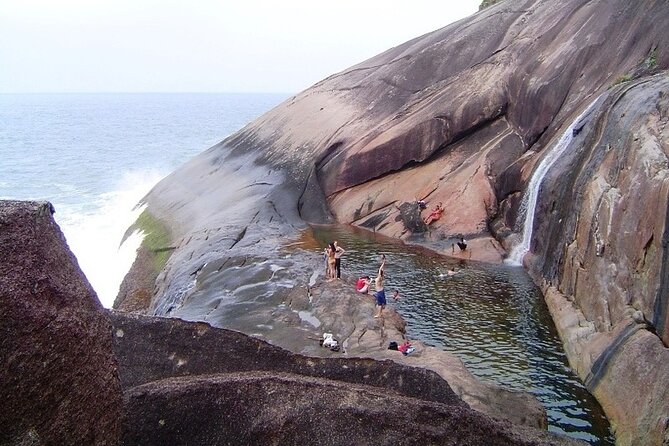 Adventure Experience to Saco Bravo Waterfall - BY PARATY TOURS - The rainforest hike to Saco Bravo Waterfall