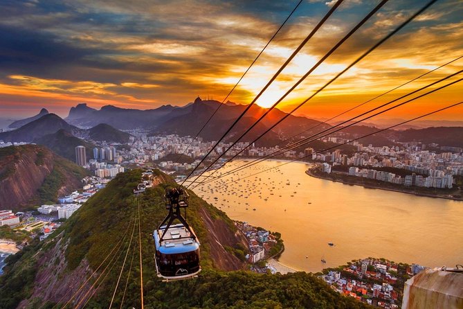 Big Five Rio Attractions & More Private Tour with Tickets and Lunch Included - Mirante Dona Marta: a different angle on Rio