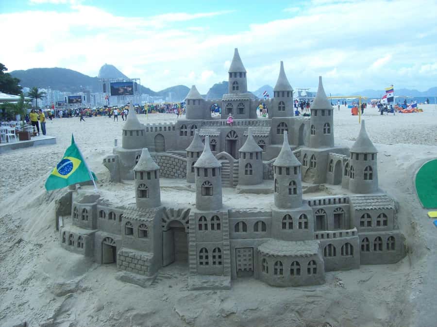 Bossa Nova and the Carioca life - Copacabana and Ipanema - Reading the beach as part of daily life