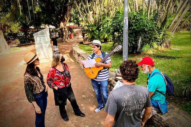 Bossa Nova Walking Tour - The Hippie Fair and Praça General Osorio