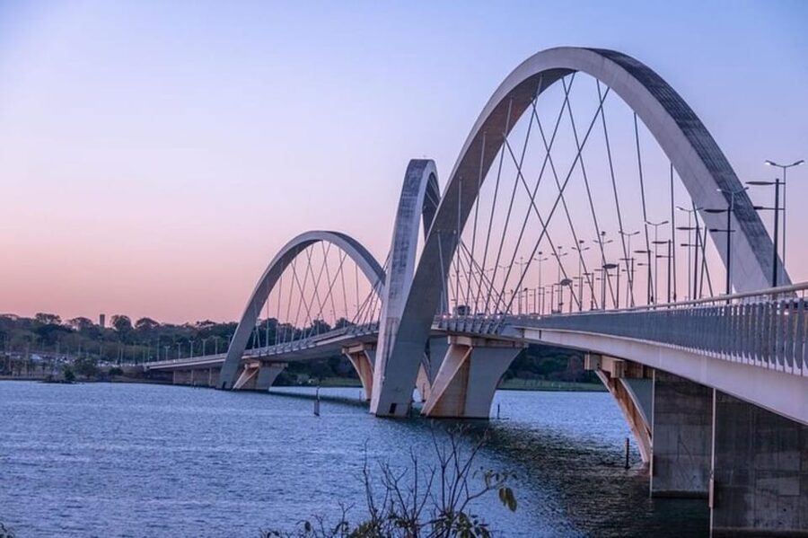 Brasilia : Private Custom Tour with a Local Guide - Museums, monuments, and the limits of three hours