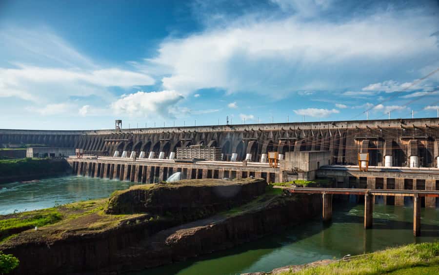 Brazilian Falls, Bird Park and Itaipu Dam - Starting with Itaipu Dam