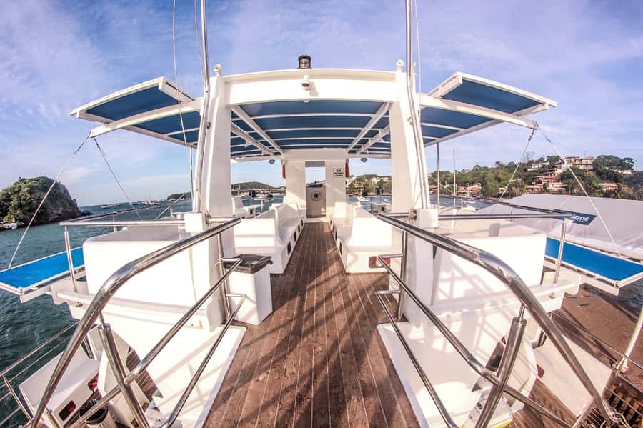 Búzios: Catamaran Boat Tour - Why Búzios looks best from the sea