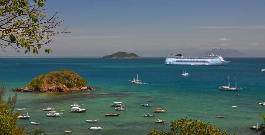 Búzios Day Trip from Rio de Janeiro - Lunch with a choice of main dish