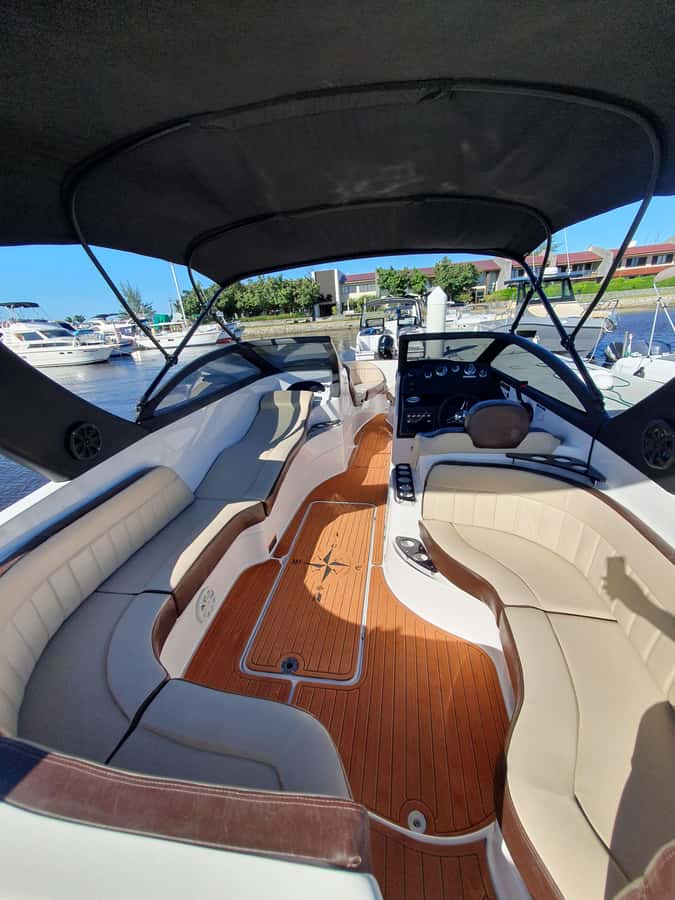 Búzios: Speedboat tour of 2 islands and 11 beaches - Why a private boat makes sense in Búzios