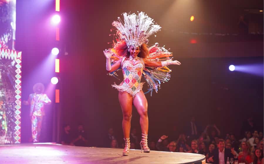 By Night Tour: Roxy Dinner Show & Transfer - Dinner with chef Danilo Parah