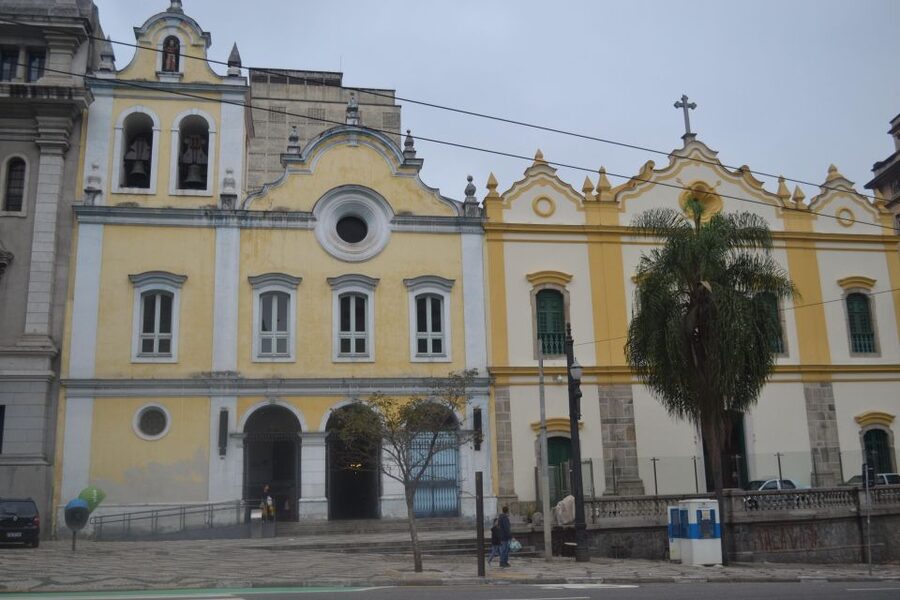 Campos do Jordão: Private 8 Hour Tour - Romantik Dalen and its playful love theme