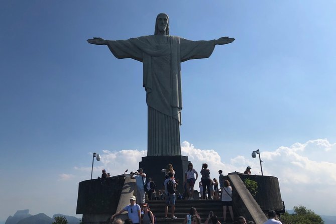 Corcovado with Christ Statue & Sugar Loaf - The van, group size, and guide quality