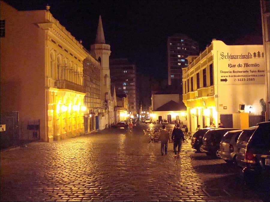 Curitiba: 4-Hour City-By-Night Tour with Dinner - Oscar Niemeyer Museum, Curitiba’s bold first stop