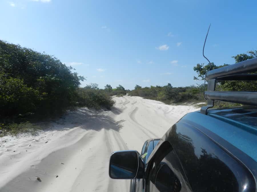 Day trip to Atins through the Lencois Maranhenses - Choosing Between Lagoons and the Sea