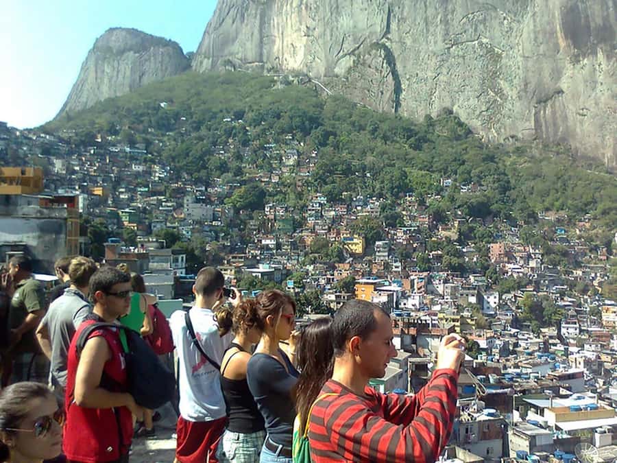 Discover Rocinha: Guided Tour of the Famous Favela - Murals, Graffiti, and the Meaning on the Walls