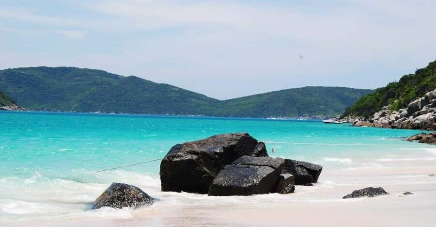 Excursão Arraial do Cabo com saída do Rio de Janeiro - Buffet lunch after the boat ride