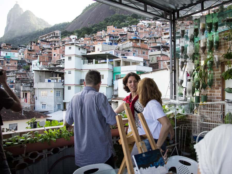 Favela Santa Marta: Walking Tour with local guide - Handicrafts, food and spending a little locally