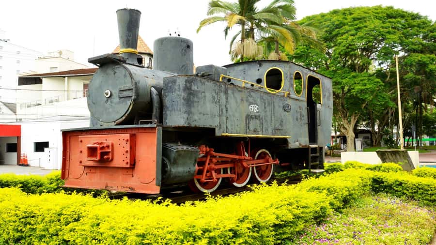Florianópolis: Blumenau and Pomerode Germanic Route Day Trip - Museum, zoo, and BioParque options