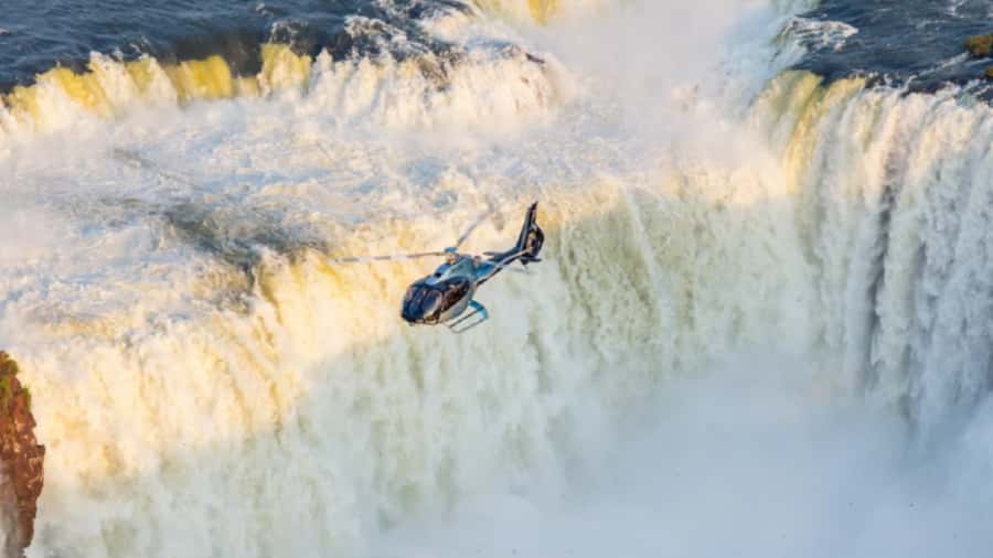 Foz do Iguaçu: Helicopter Flight over the Iguassu Falls - Seeing Iguassu Falls in one sweeping view