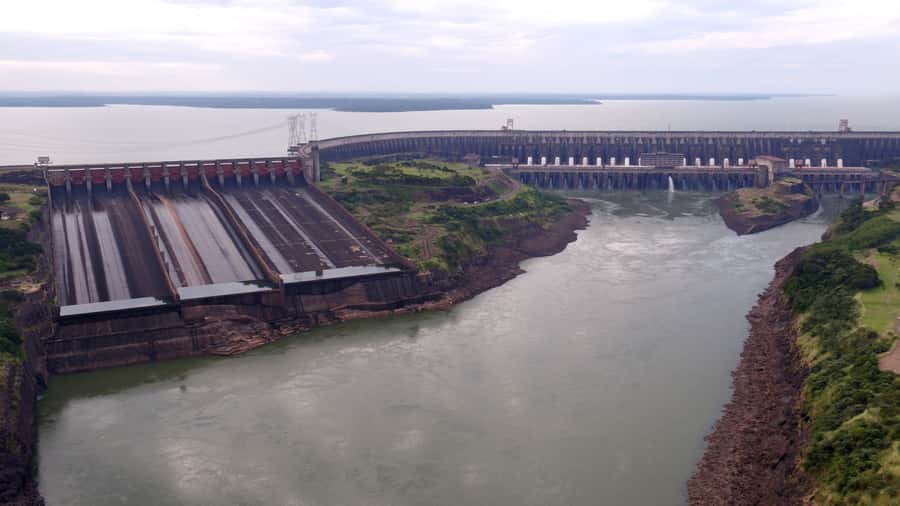 Foz do Iguaçu: Itaipu Hydroelectric Dam Guided Tour - The environmental message adds needed balance