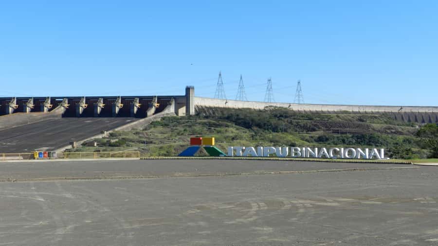 Foz do Iguaçu: Itaipu Hydroelectric Dam Guided Tour - Hotel pickup keeps the morning or afternoon simple