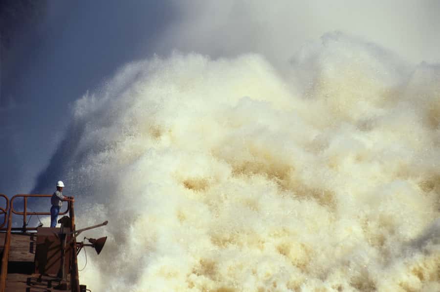 Foz do Iguaçu: Itaipu Hydroelectric Dam - Starting with the film and reception visit