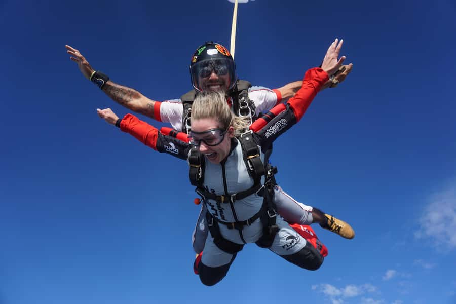 Foz do Iguacu: Skydiving Experience with Photos and Videos - Why this jump changes your view of Foz do Iguaçu