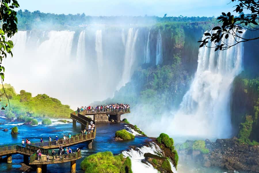 From Argentina: Iguazu Falls Brazil Side & Itaipu Dam - Who will get the most from this full-day outing?