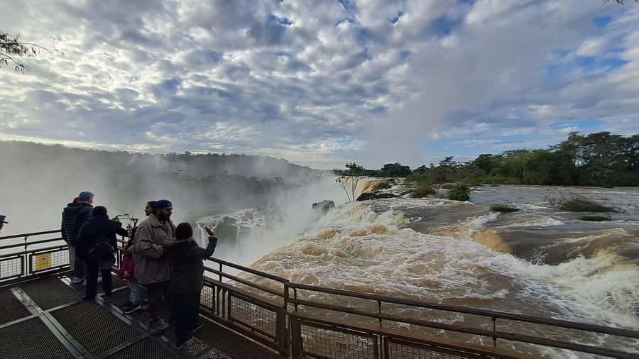 From Foz do Iguaçu: Iguazú Falls Boat Ride Argentina - What the $192 Price Really Covers