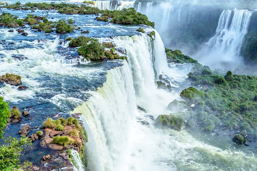 From Puerto Iguazu: Brazilian Side of the Falls with Ticket - Guide quality and group size
