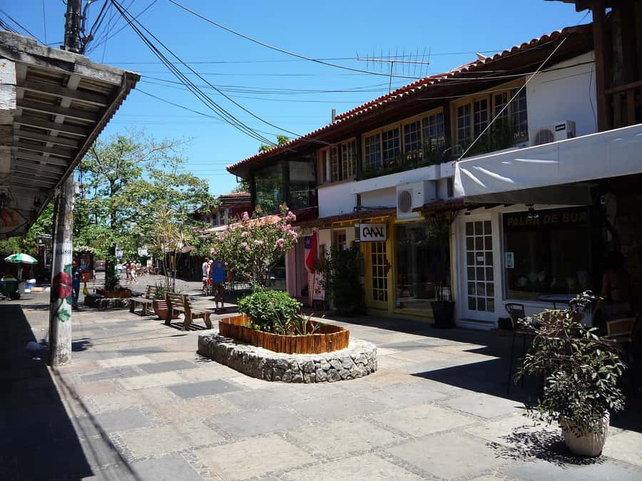 From Rio: Búzios with Boat Tour and Lunch - Rua das Pedras and your short free period