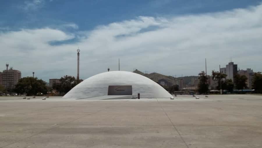From Rio de Janeiro: Niterói Day Trip - Seeing the unusual shape of MAC