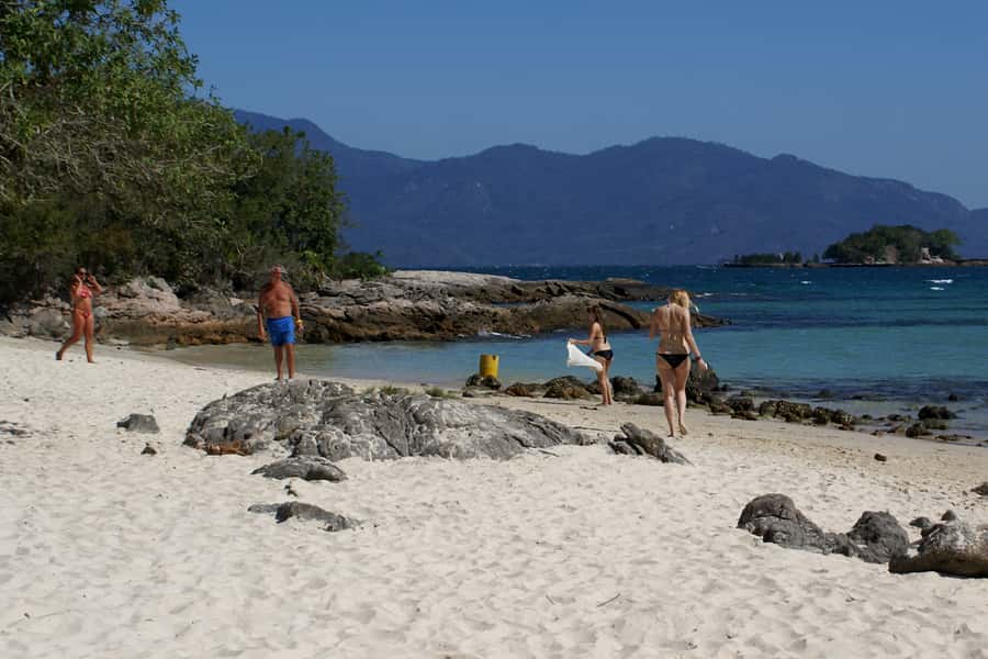 From Rio: Full-Day Angra dos Reis Cruise & Island Tour - Three stops, with two stronger island visits