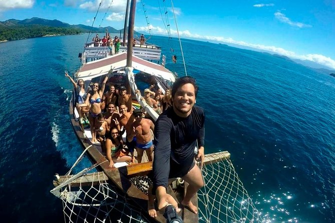 Full Day Tour to Angra dos Reis and Grand Island - Freguesia de Santana and the first swim