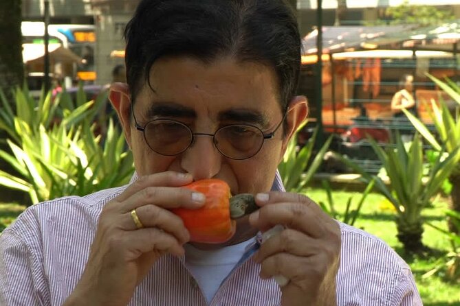 Guided Market Fruit Tasting in Rio with 15+ Exotic Flavors - Entering a real Rio farmers market