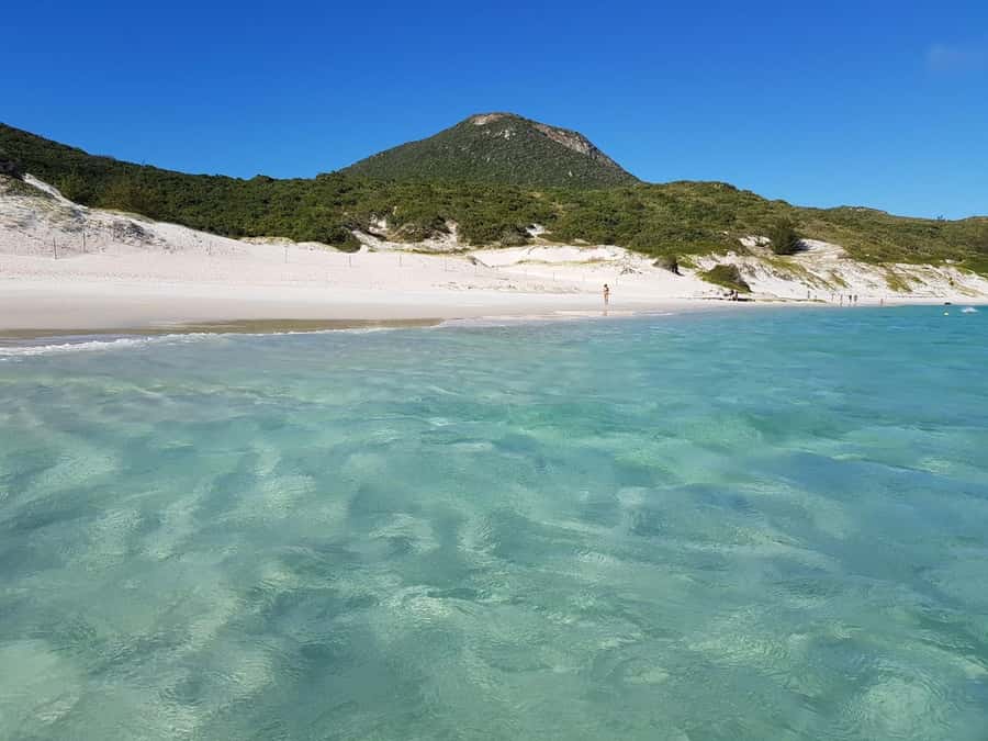 Guided Tour to Arraial do Cabo with Crystal Waters and Lunch - Gruta Azul and the changing blue light