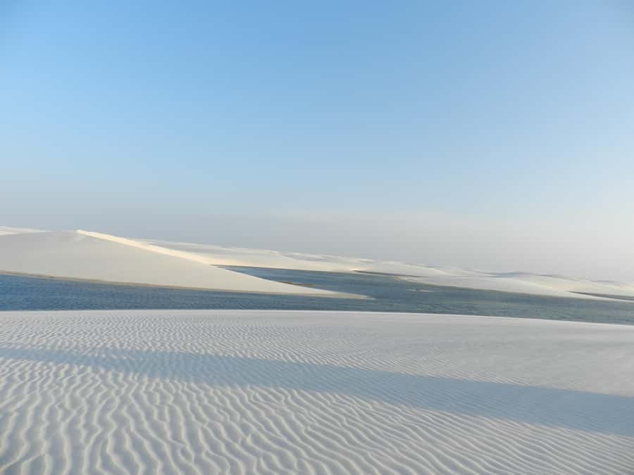 Half-day excursion to Lagoa Bonita in the Lencois Maranhenses - Crossing the Rio Preguiças and leaving Barreirinhas