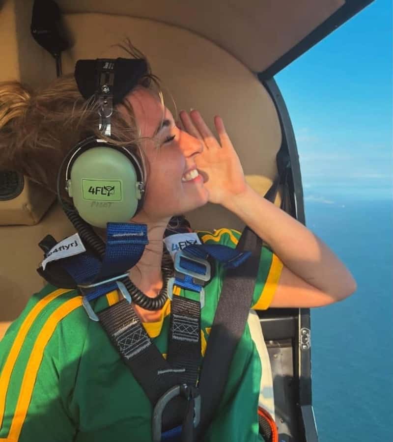 Helicopter flight no doors in Rio de Janeiro - What a doors-off helicopter flight feels like