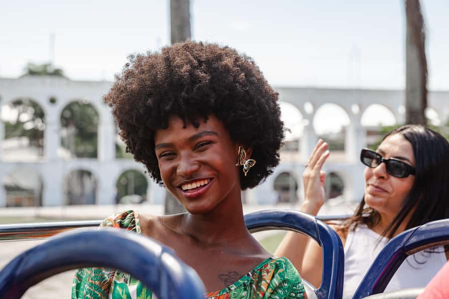 Hop-ON Hop-OFF Sightseeing Bus in Rio de Janeiro - Rio Samba Bus - The onboard setup: music, Wi-Fi, and practical comfort