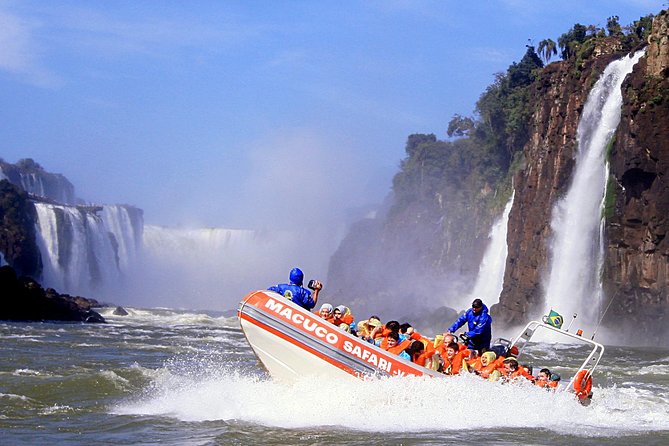 Iguassu Falls Combo Tour: Visit to the Brazilian side and Waterfall Boat Ride - Guides can make the difference