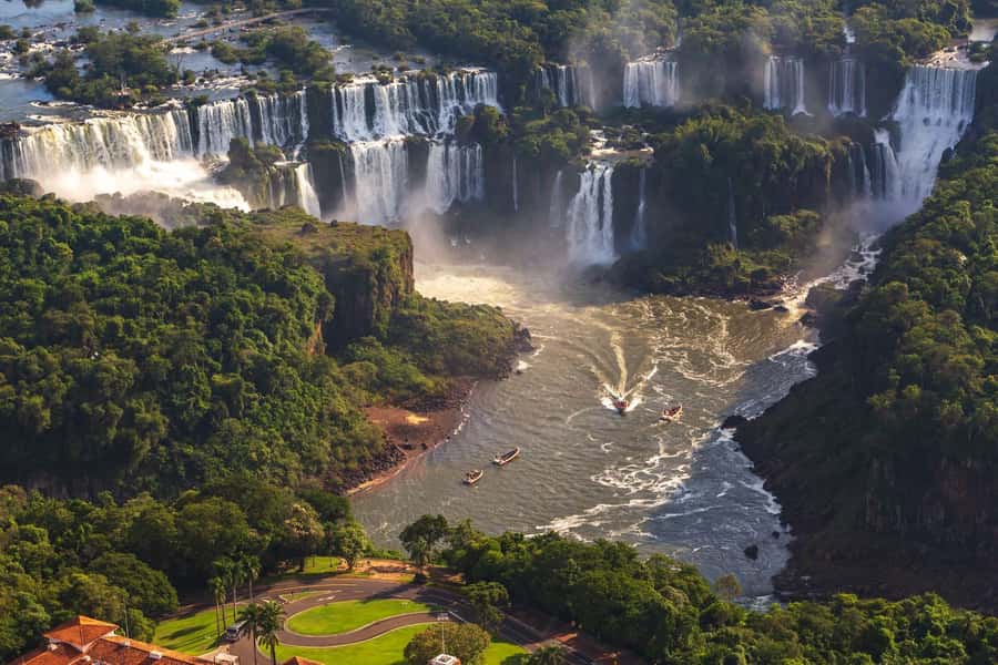 Iguassu Falls: Guided Tour & Macuco Safari on Pontoon Boats - The panoramic elevator and Porto Canoas stop
