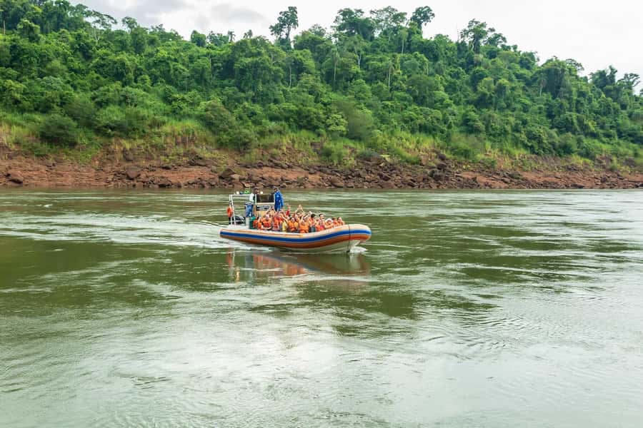 Iguassu Falls: Guided Tour & Macuco Safari on Pontoon Boats - What happens on the Macuco Safari