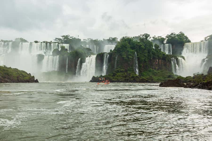 Iguassu Falls: Guided Tour & Macuco Safari on Pontoon Boats - Practical tips for a smoother visit