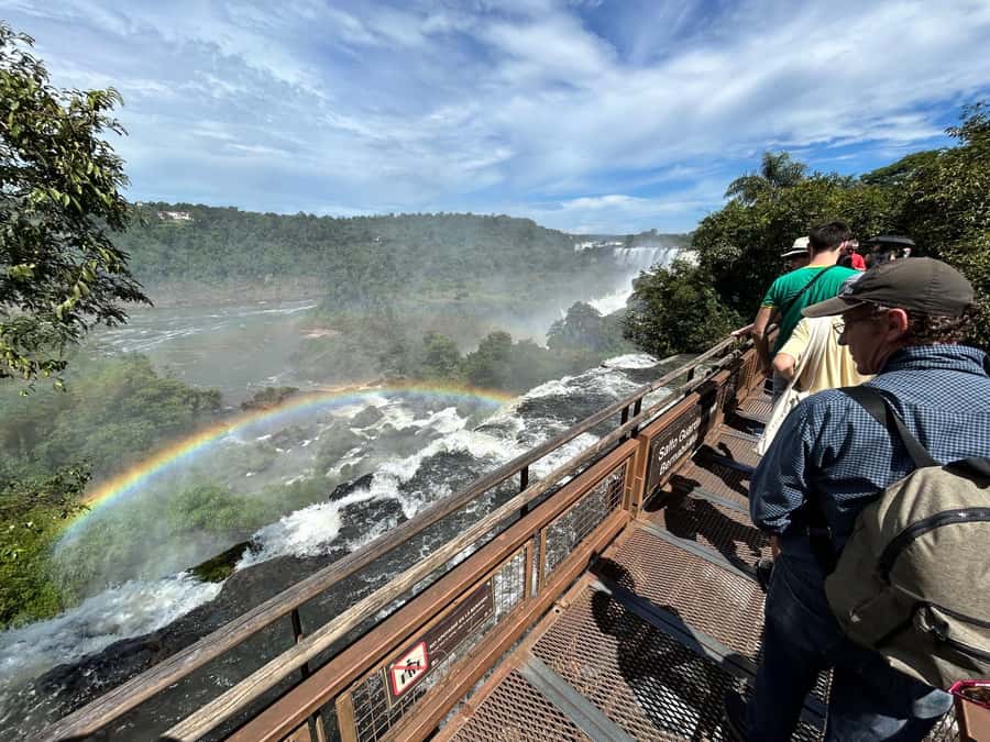 Iguassu Waterfalls: 1 Day Tour Brazil and Argentina's sides - The Brazilian park: the big picture