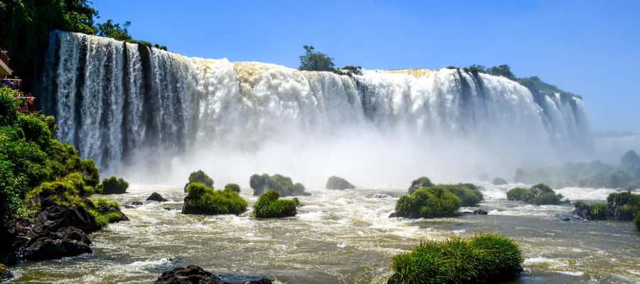 Iguazu Falls: 2-Day Argentinian and Brazilian Iguazu Falls - The Macuco Trail and Arrechea waterfall