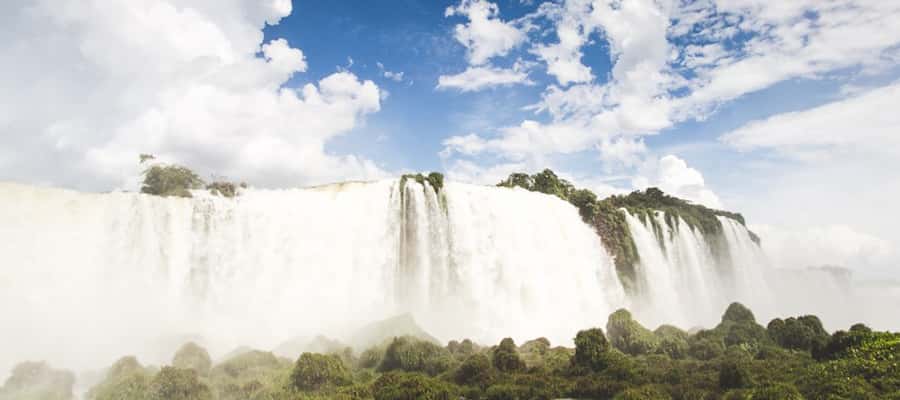 Iguazu Falls: 2-Day Argentinian and Brazilian Iguazu Falls - Day one: Argentina’s Upper and Lower Circuits