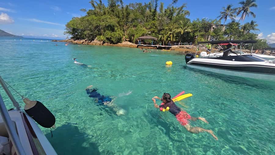 Ilha Grande: 6-Hour Speedboat Tour to Blue and Green Lagoons - Why this speedboat trip works well for Ilha Grande