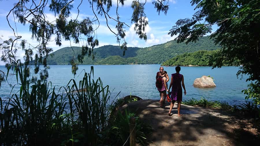 Ilha Grande: Private Historic Walking Tour with Natural Pool - Who should book this walk