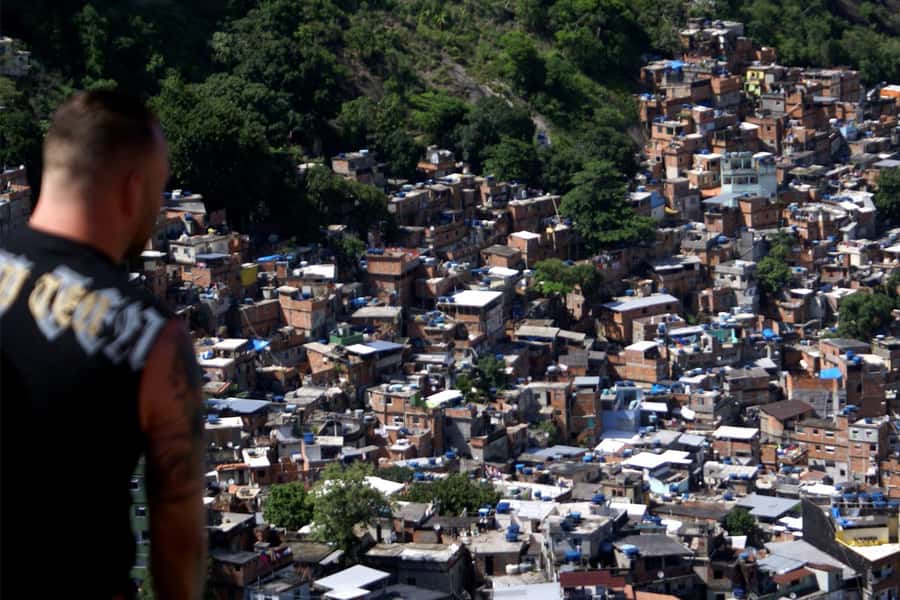 Jeep'n'Culture: Rocinha Favela and Tijuca Rainforest Tour - Seeing Rocinha with a guide
