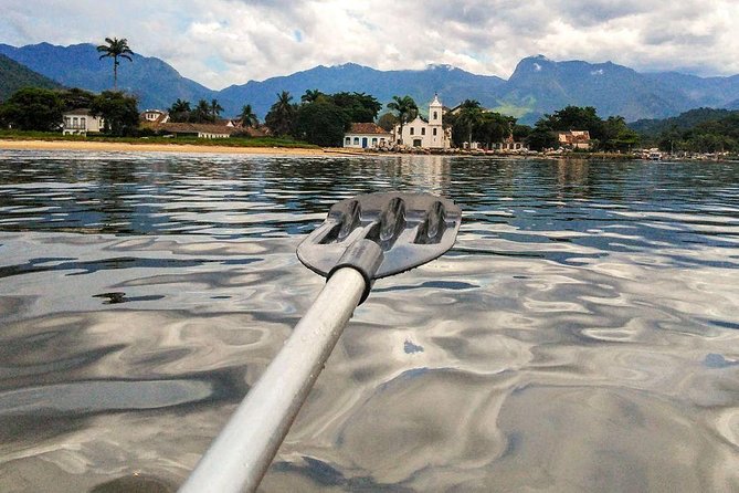 Kayaking to the mangroves - Why kayaking gives you a better view of Paraty
