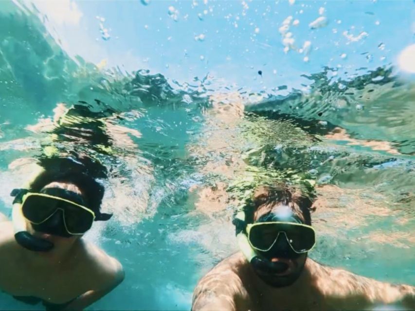 Paraty Bay: Islands & Beaches Boat Tour with Snorkeling - What the Portuguese-only crew means for you