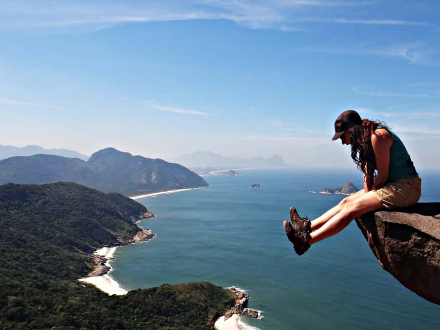 Pedra do Telégrafo Hike and Beach Full-Day Tour - Who should book this hike?