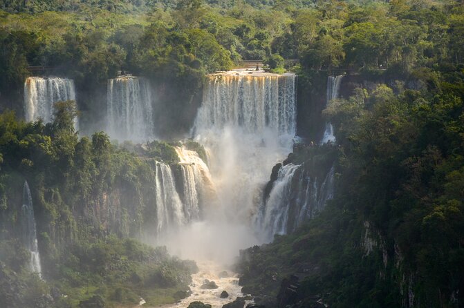 Private transport with guide to the Falls on the Argentinean side. - Inside the Argentine park